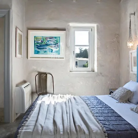 To Throni Willa Tselendáta